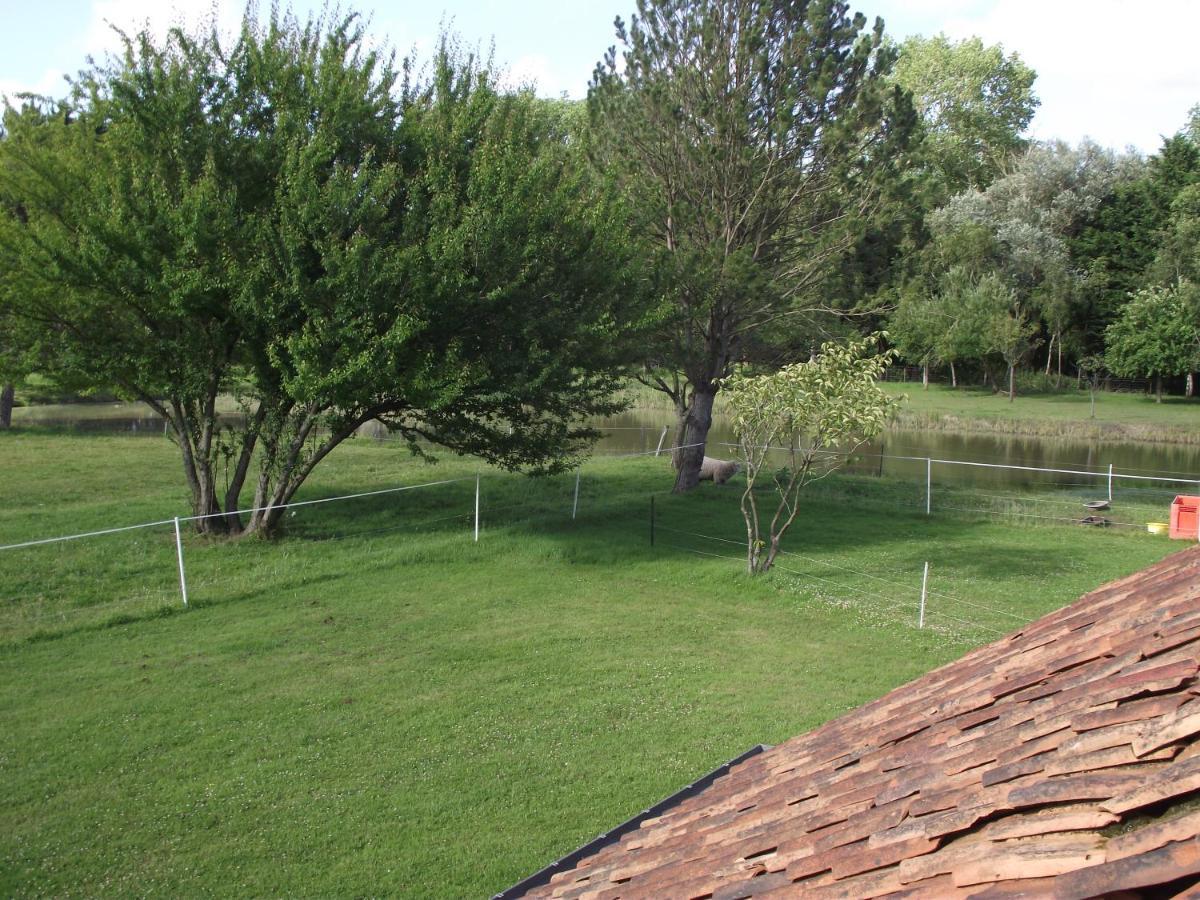 Les Portes Des Froises Saint-Quentin-en-Tourmont Eksteriør billede